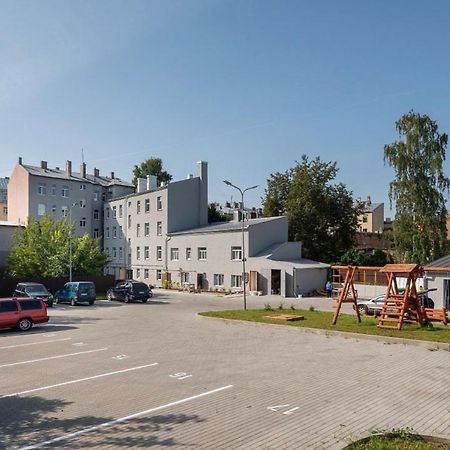 Spacious Home In Central Рига Экстерьер фото
